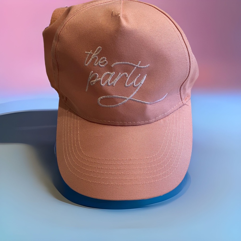 Womens Pinken”the Party” baseball cap